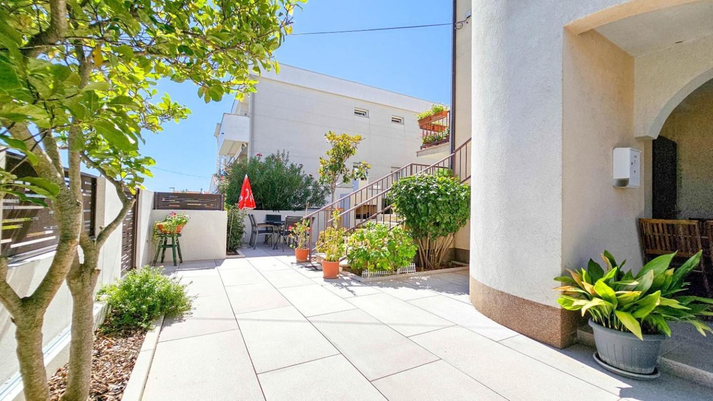 Maja One Appartement Novigrad Istria Buitenkant foto